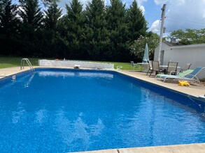 920 Riverview Dr in Elizabethton, TN - Building Photo - Building Photo