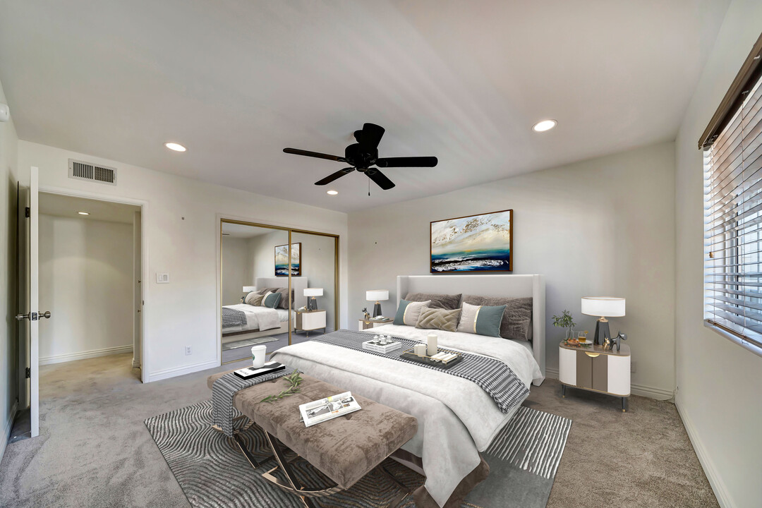4647 Willis Ave, Unit 312 in Sherman Oaks, CA - Foto de edificio