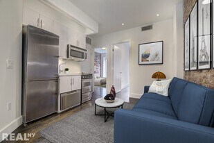 143 Ludlow St, Unit 4C in New York, NY - Building Photo