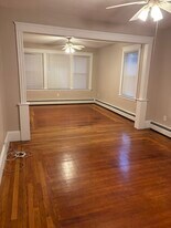 717 Academy Ave, Unit 717 academy Avenue in Providence, RI - Building Photo