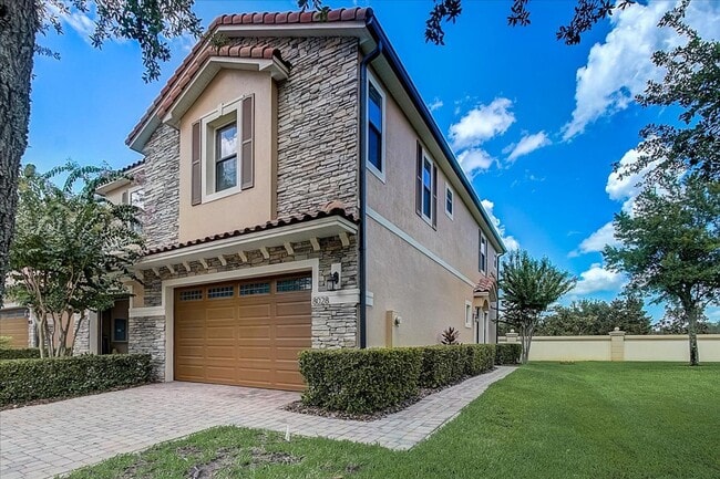 8028 Prestbury Dr in Orlando, FL - Building Photo - Building Photo