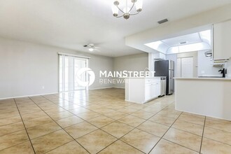 5655 STEPHENS, VENICE, FL 34293 in Venice, FL - Building Photo - Building Photo