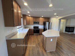 16371 E 104th Pl in Commerce City, CO - Building Photo - Building Photo