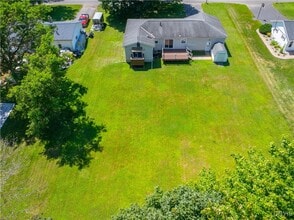 8686 Maple Ln in Lee Center, NY - Building Photo - Building Photo