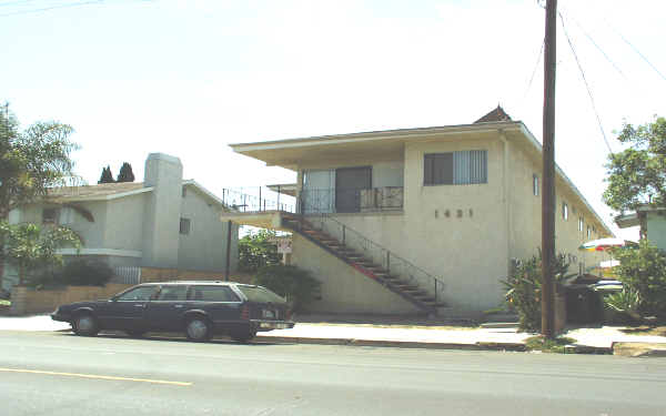 1431 S Grand Ave in San Pedro, CA - Foto de edificio
