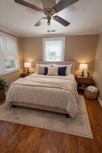 2321 Spruill Ave in North Charleston, SC - Foto de edificio - Building Photo