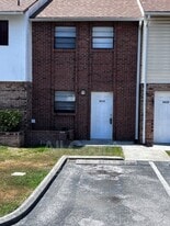 8935 Cochise Ln in Port Richey, FL - Building Photo