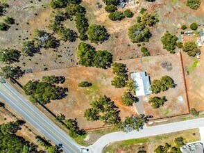 15400 Ranch to Market Rd 1826 in Austin, TX - Foto de edificio - Building Photo