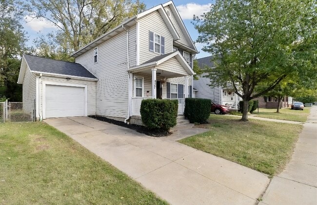 937 Ansel Rd in Cleveland, OH - Foto de edificio - Building Photo