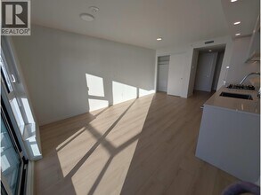 311 Alderson Ave in Coquitlam, BC - Building Photo - Building Photo