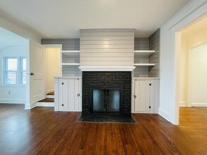 317 Strawberry Hill Ave in Norwalk, CT - Building Photo - Building Photo