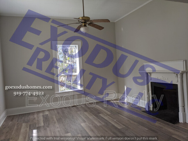 313 Charlotte Ave in Sanford, NC - Building Photo - Building Photo