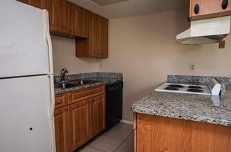 642 Eldorado St in Fort Pierce, FL - Building Photo - Building Photo