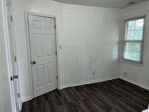 15863 Kentucky St-Unit -2 in Detroit, MI - Building Photo - Building Photo