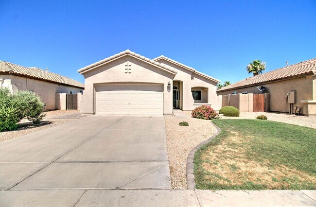 1000 S Roanoke St in Gilbert, AZ - Building Photo - Building Photo