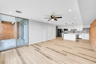 955 Eudora St in Denver, CO - Building Photo - Building Photo