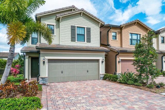 8301 Catria Ln in Wellington, FL - Building Photo - Building Photo