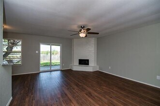 7616 Parkwood Ln in Fort Worth, TX - Building Photo - Building Photo