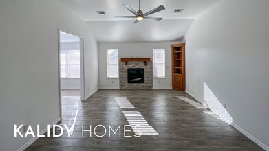 4001 Grace Cir in Yukon, OK - Building Photo - Building Photo