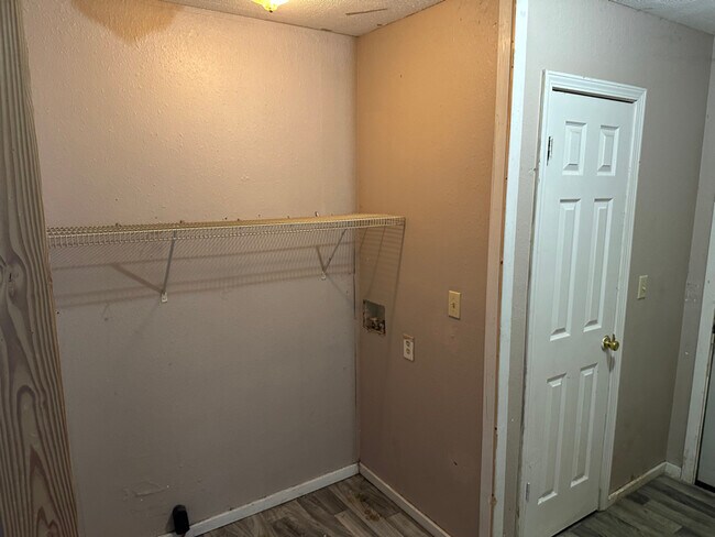 618 Israel Rd in Canton, NC - Building Photo - Building Photo