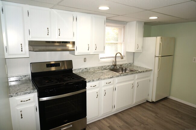 19 Ferris Ave in Norwalk, CT - Building Photo - Building Photo