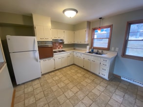 2210 Alamo Dr in Rapid City, SD - Building Photo - Building Photo