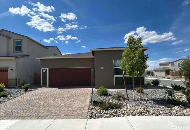 property at 2494 Metolius Dr