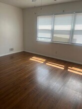 105 Evergreen St in Bayonne, NJ - Building Photo - Building Photo