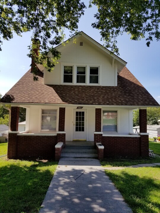 903 Kingwood St in Stanton, NE - Building Photo