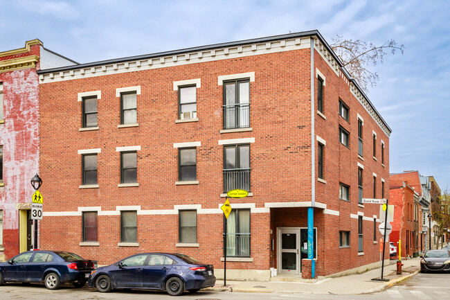 1811 Grand Trunk St in Montréal, QC - Building Photo - Building Photo