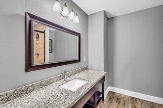 112 E Orchard Loop in D'Iberville, MS - Building Photo - Building Photo