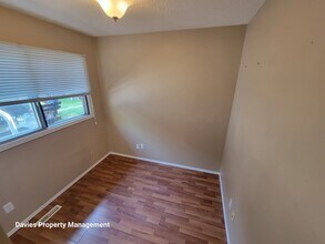 10727-10764 64 Ave NW in Edmonton, AB - Building Photo - Building Photo