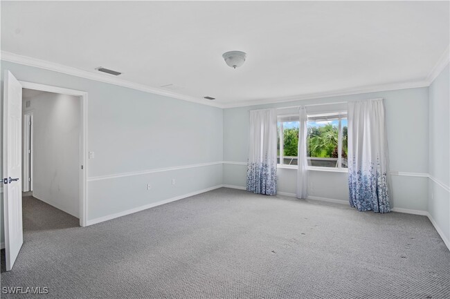 2133 Fairmont Ln in Naples, FL - Building Photo - Building Photo