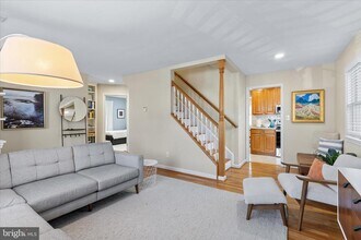 10808 Hobson St in Kensington, MD - Building Photo - Building Photo