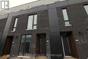 3 Abbot St in St Catharines, ON - Building Photo