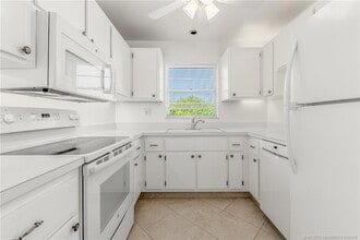 1225 NW 21st St, Unit 8815 in Stuart, FL - Foto de edificio - Building Photo