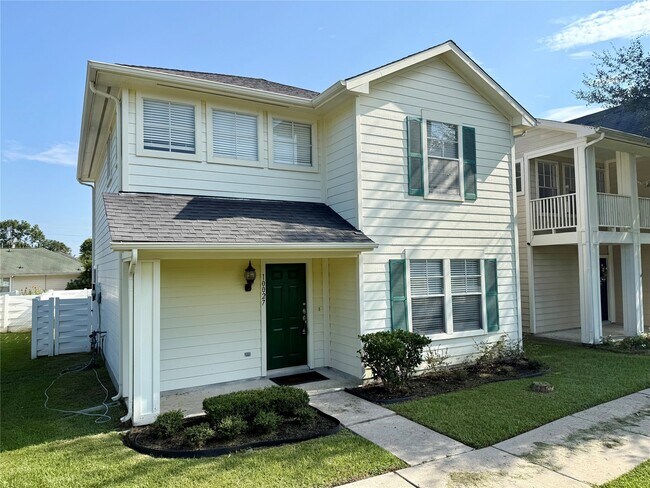 10027 Farrell Dr in Houston, TX - Building Photo - Building Photo