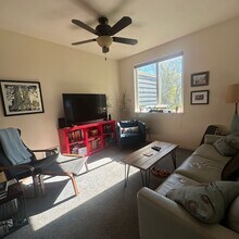 430 Forest View Dr in Driggs, ID - Foto de edificio - Building Photo