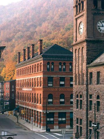 Lehigh Coal and Navigation in Jim Thorpe, PA - Building Photo