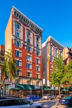 The Montague in Brooklyn, NY - Foto de edificio - Building Photo