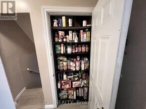 350 Tampa Dr in Georgina, ON - Building Photo - Building Photo