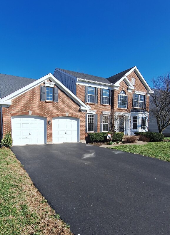 7692 W Lake Dr in West Chester Township, OH - Building Photo - Building Photo