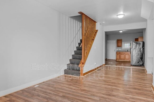 property at 425 N Curley St
