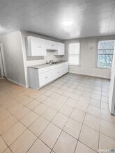 1235 Bank St in Waterbury, CT - Building Photo - Building Photo