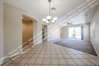 869 E Waterview Pl in Chandler, AZ - Building Photo - Building Photo