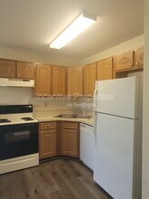 4736 Walden Cir in Orlando, FL - Foto de edificio - Building Photo