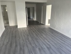 1996 Rutland St in Opa Locka, FL - Building Photo - Building Photo