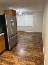 206 Calvert Dr in Lusby, MD - Building Photo - Building Photo