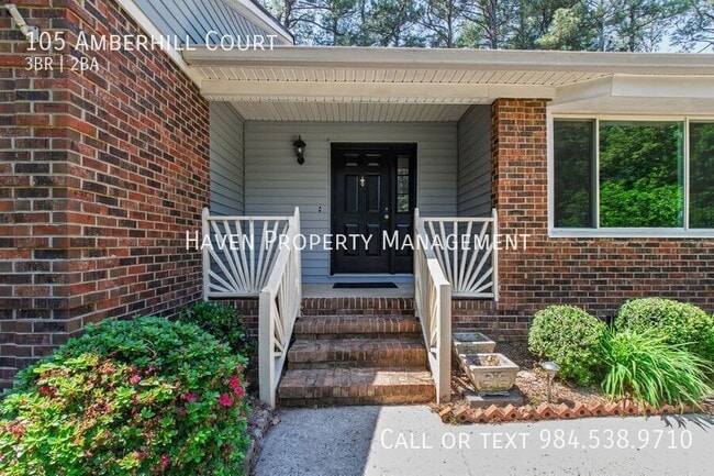 105 Amberhill Ct in Garner, NC - Building Photo - Building Photo