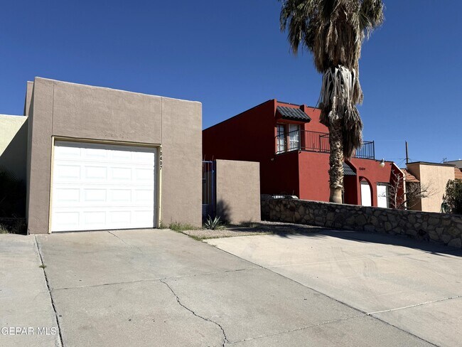 10407 Ashwood Dr in El Paso, TX - Building Photo - Building Photo